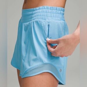 lululemon hotty hot 4” shorts - kayak blue light